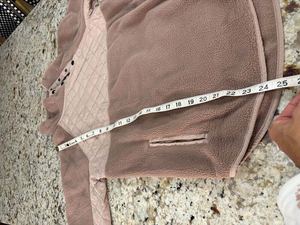Abercrombie & Fitch Quilted Fleece Pullover Size M Pink Snap Neck Sweatshirt - Picture 4 of 5